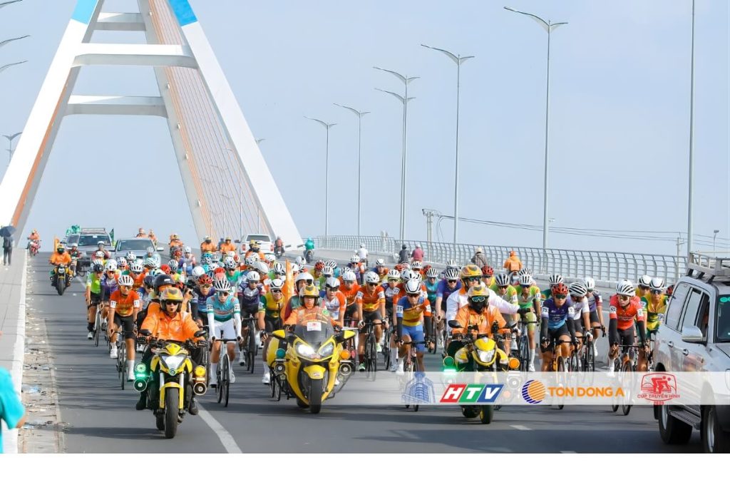 Chặng 23 với cự ly dài 114km từ Cần Thơ đến Đồng Tháp